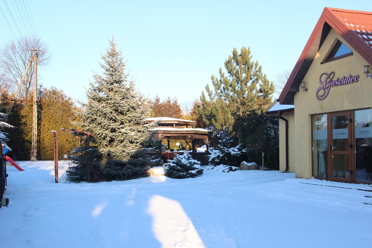 Zajazd Gosciniec Nowosiolki-Kolonia Exterior photo